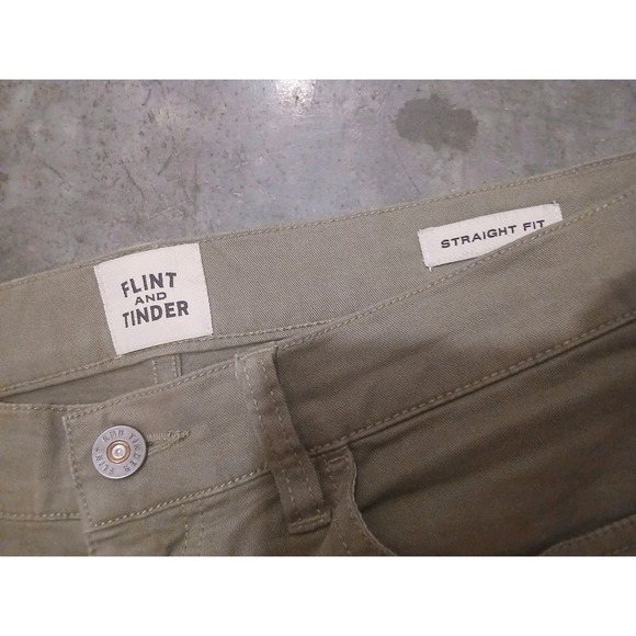 Flint and Tinder Straigh Fit Chino Pants Tan Five Pocket 34x31 (Tag 33x32) - Picture 2 of 7